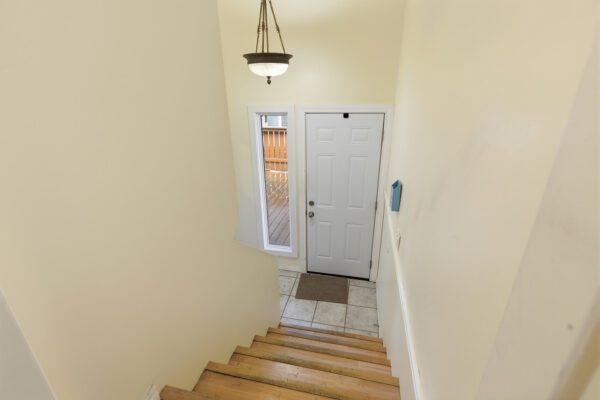 5187 Chute Lake Cres