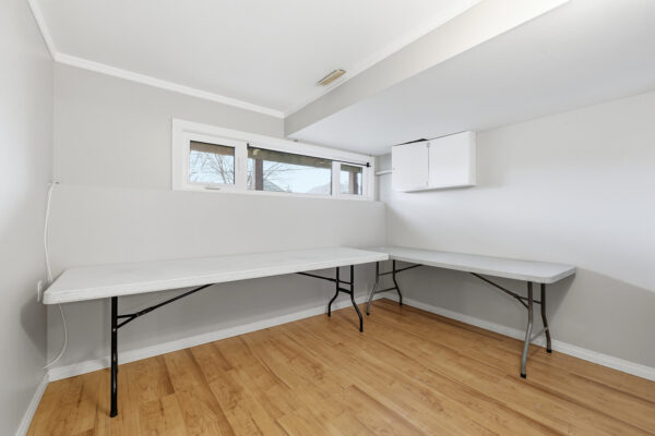 5187 Chute Lake Cres