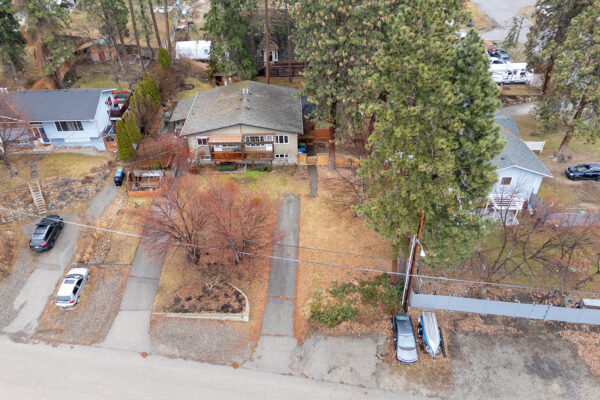 5187 Chute Lake Cres