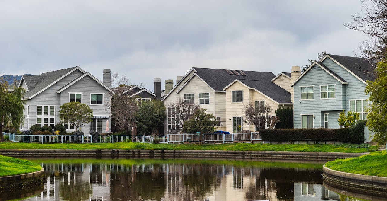 Lake Country Real Estate Workspace Views